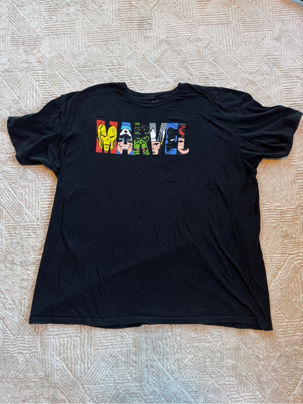 Marvel Comics Graphic Tee Black 2XL Avengers Comic Book Character T-Shirt XXL